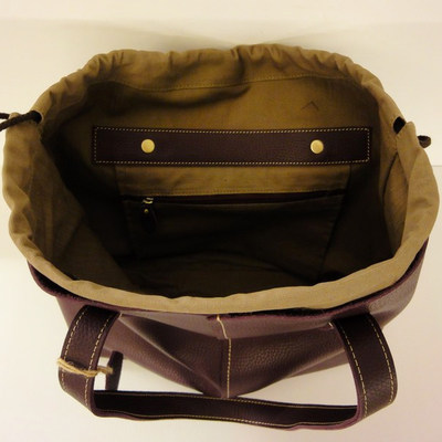 Simply large leather bag