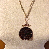 Gold Chan with Intricate Pendant - Thumbnail 1