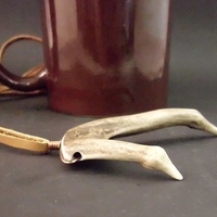 "Dragon's Wingtip" - antler Unisex Necklace - Thumbnail 3