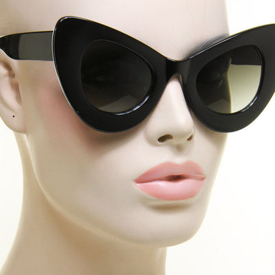 Oversize cateye sunnies