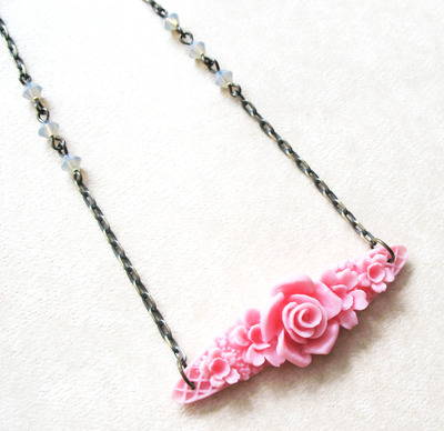 Pink Flower Bouquet Necklace - Lolita