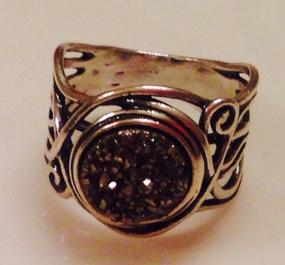 Stone Nest Sterling Silver Ring