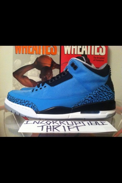 Powder Blue Air Jordan 3's