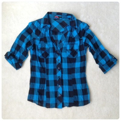 Black/blue plaid button down shirt