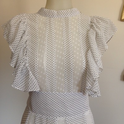 White summer frock  - Thumbnail 3