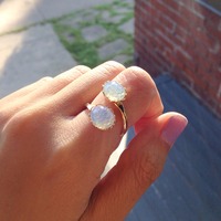 *SALE* White "Snakeskin" Wraparound Ring - Thumbnail 1