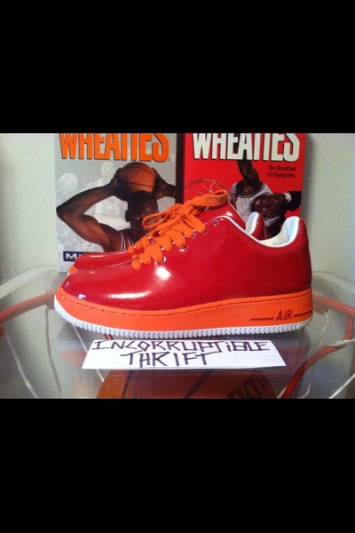 Seamless Nike Air Force 1s