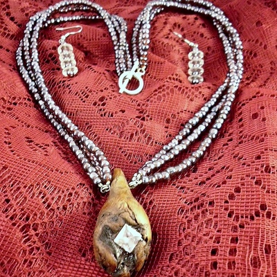 Swarovski crystal and driftwood necklace and earring set