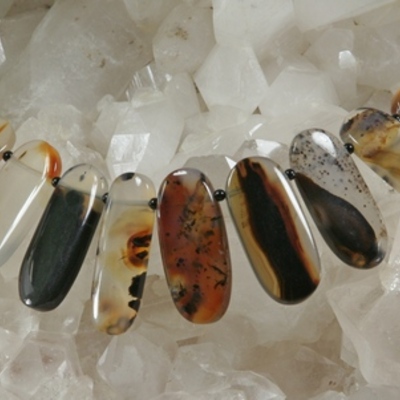 Montana agate (a grade) and onyx necklace