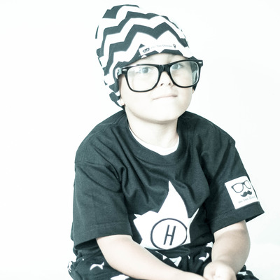 The chevron beanie hat black & white new  - Thumbnail 5