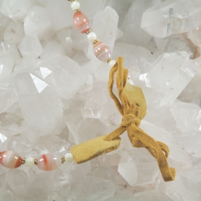 Banded carnelian and mother of pearl necklace