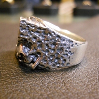 Victim Skull Ring - Thumbnail 1