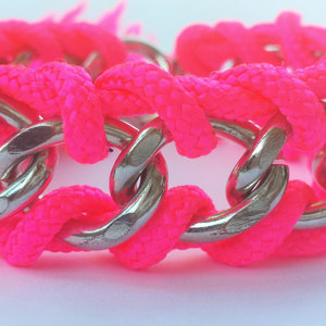 Pink chain bracelet / cord and chain bracelet / chain bracelet / neon pink cord / chunky bracelet / arm candy / stacking bracelet / bff - Thumbnail 2