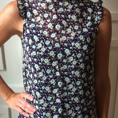 Floral high neck sheer top - Thumbnail 5