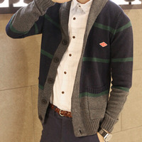 New Fashion Korean Style V-Neck Men Sweater 919SJ-K43F100-103-Navy Blue - Thumbnail 1