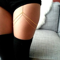 Azra Thigh Chain