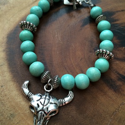 Wild child bracelet in mint