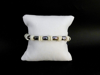Pearls and Shells Bracelet