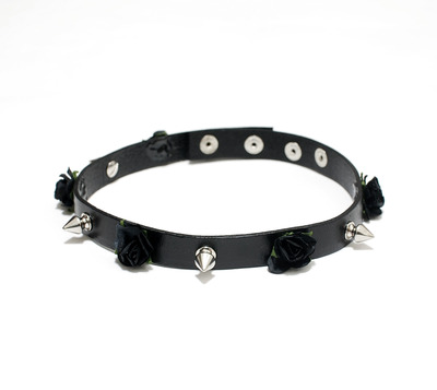 Thorny rose(black) garter