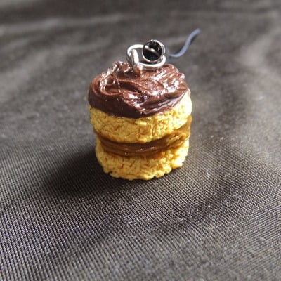 Chocolate circle cake