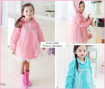 PRINCESS CAPE GLITTER RAIN JACKET
