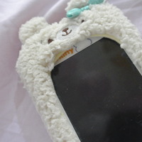 Fluffy iPhone 4 and 4s Jacket cover from Japan - Thumbnail 1