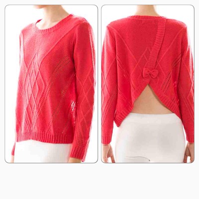 Back slit bow sweater