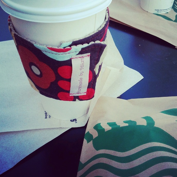 {Ready to Ship} Re-Usable Drink Sleeve