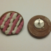  Jazzy Stud Earrings - Thumbnail 2