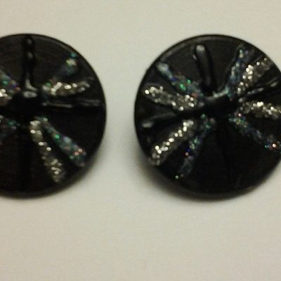  jazzy stud earrings