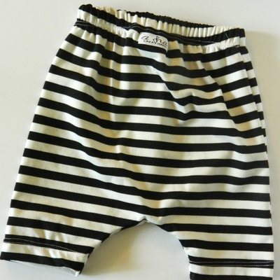 Harem shorts- black and white stripe