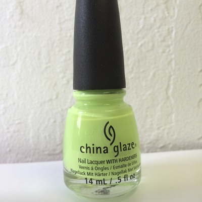 China glaze - grass is lime greener - Thumbnail 4