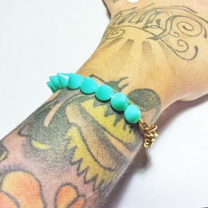 Spike chain bracelet / mint spikes / gold plated curb chains / fashion statement / summer bracelet / stacking bracelet / arm candy / OOAK - Thumbnail 1