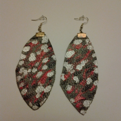 Leather earrings