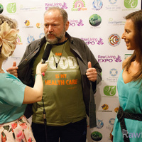 Men's Raw Food Is My Health Care - Thumbnail 2