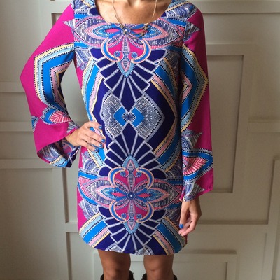 Fuchsia angel sleeve shift dress - Thumbnail 3