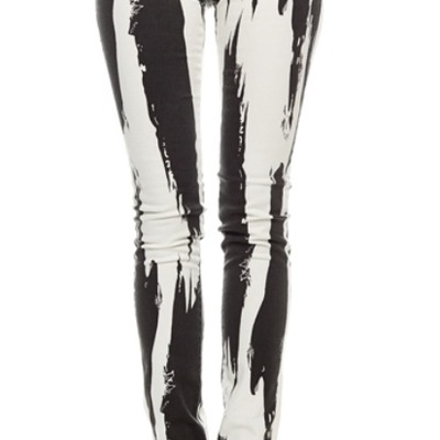 Blk and white skinny jeans