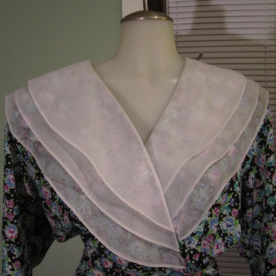 Floral collar dress  - Thumbnail 4