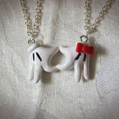 Minnie & mickey heart friendship necklace set