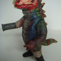 Yamomark Bazooka Vinyl Figure - Thumbnail 1