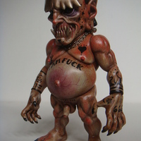 Jailbird Debris vinyl figure - Thumbnail 1