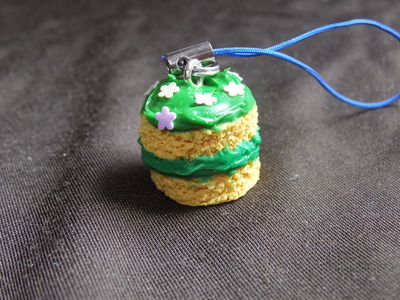 Green Flower Circle Cake