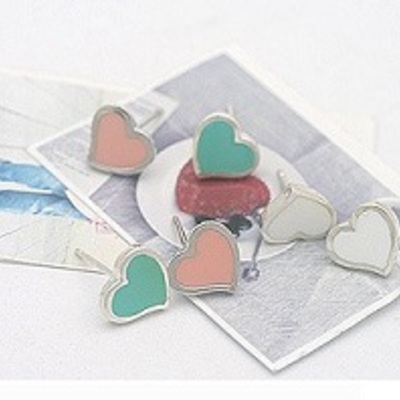 Colorful heart stud earrings
