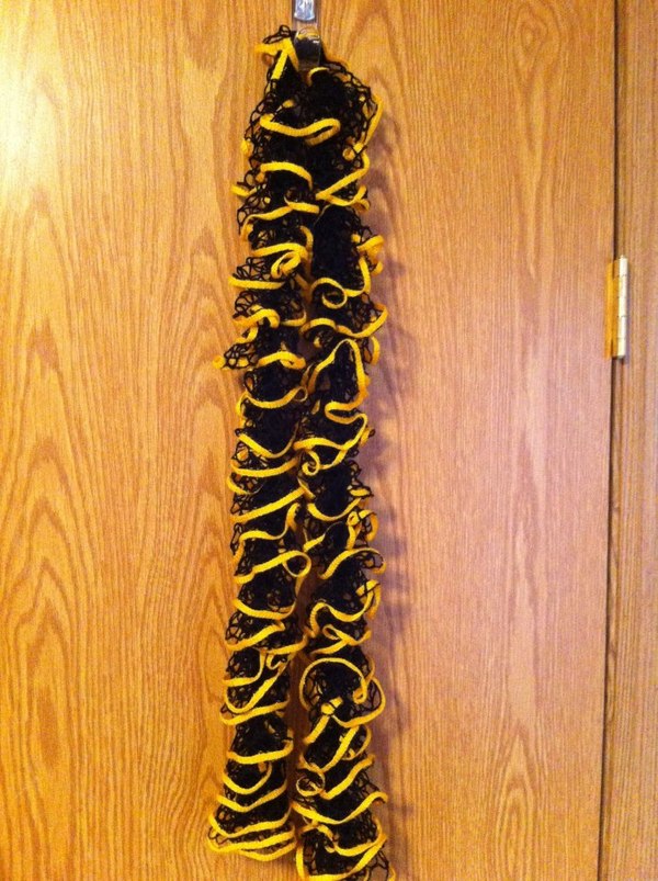 Sashay Knitted  Scarf