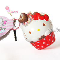 (2014) Rare* Sanrio Hello  Kitty Cupcake Squishy (Licensed) - Thumbnail 2