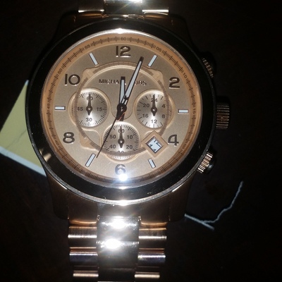 Michael kors rose gold watch