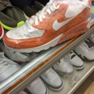 Mens air max 90 white and team orange