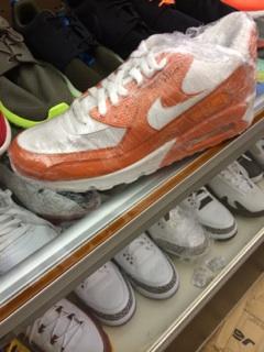 MENS AIR MAX 90 WHITE AND TEAM ORANGE