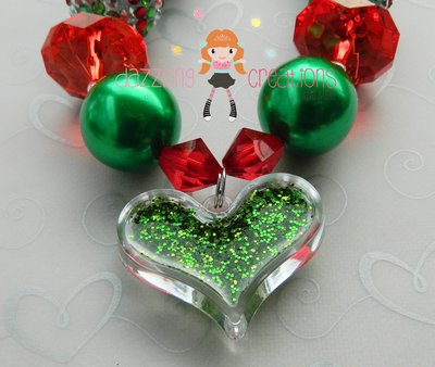 Green heart christmas chunky necklace/red green/photo props/bubblegum beads/girls jewelry/hair accessories
