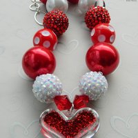 Red Heart Christmas Chunky Necklace/Red Green/Photo Props/Bubblegum Beads/Girls Jewelry/Head Band  - Thumbnail 2